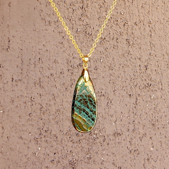 New Dragon Veins Agate Drop Gold Plated Necklace. - Picture 15 of 16
